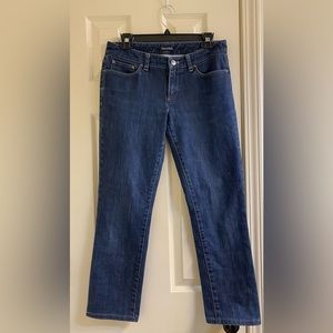 Tahari. Denim Jeans. Size: 4.